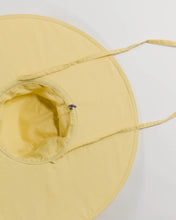 Load image into Gallery viewer, BAGGU Packable Sun Hat - Butter
