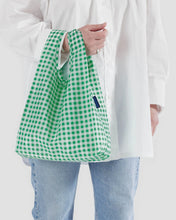 Load image into Gallery viewer, BAGGU Baby - Green Gingham
